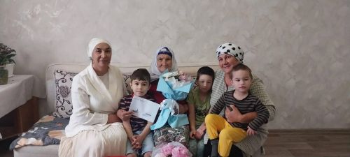 «Тормыш сынауларын җиңеп, 99 яшен каршылаган»: Миңгәр авылы әбисе Бибиниса апа Баһманованың туган көне