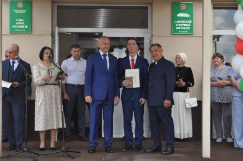 Саба аграр көллиятендә чыгарылыш кичәсе узды (фоторепортаж)