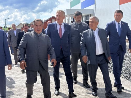 Бүген Олы Нырты авылында Республика рәисе Рөстәм Миңнеханов катнашында  күпфункцияле мәдәният йорты ачылды