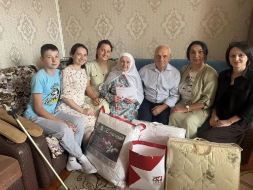 Шәмәрдәндә яшәүче Сәрия Фәхретдинованы 95 яшьлек юбилее белән котладылар
