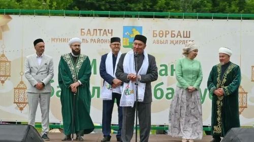 Балтачта XIX Россиякүләм мөселман балалар Сабан туе узды