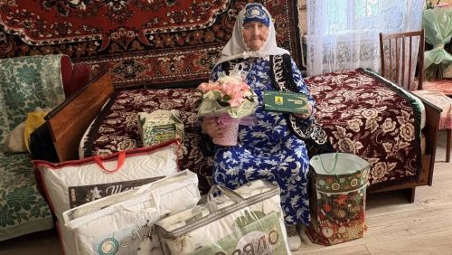 Гомер көзенең матур мизгелләре: Олы Кибәче ак әбисе 90 яшен билгеләп үтте
