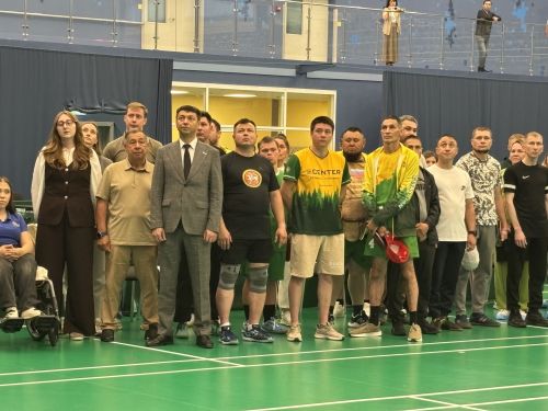 Көчле рухлылар спортта берләште