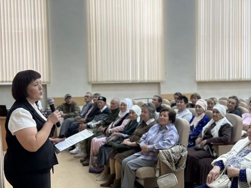 «Сез — безнең горурлык һәм алтын фондыбыз»: Саба гимназиясе ветеран укытучыларны зурлады