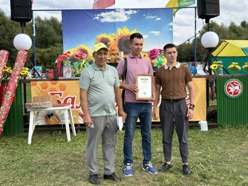«Бер дулкында» проекты кысаларында узган Милли мәдәниятләр фестиваленнән фоторепортаж