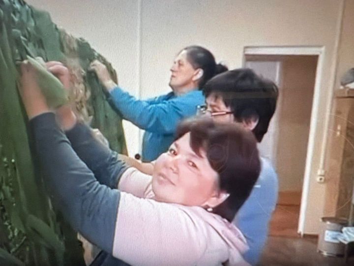 «Ашыгыч ярдәм» хезмәткәрләре свога маскировка челтәрләре үрүдә катнаштылар