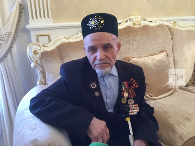 Бөек Ватан сугышы ветераны Габделвахит Шәмсетдинов: Ут яңгырында да исән калдык