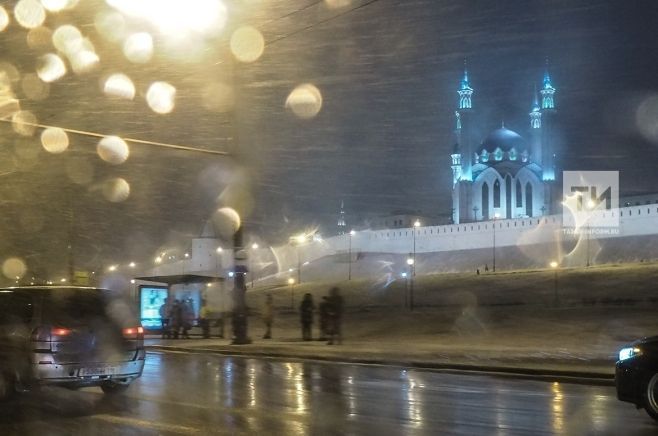 Татарстан синоптиклары юлларда бозлавык булуы турында кисәтә