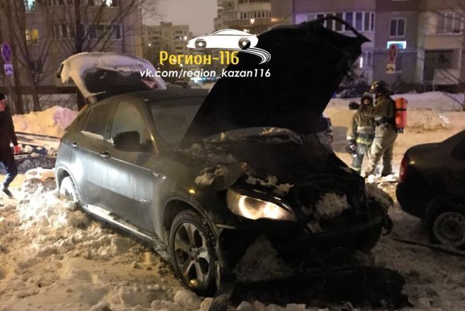 «БМВ Х6» автомобиленә ут төртү видеога төшерелгән