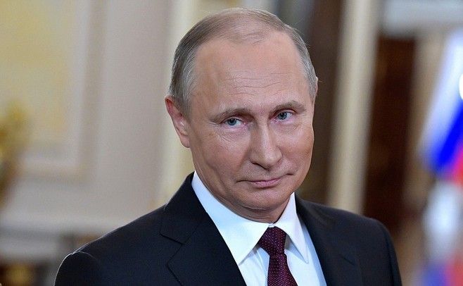 Владимир Путин хатын-кызларны 8 Март бәйрәме белән котлады