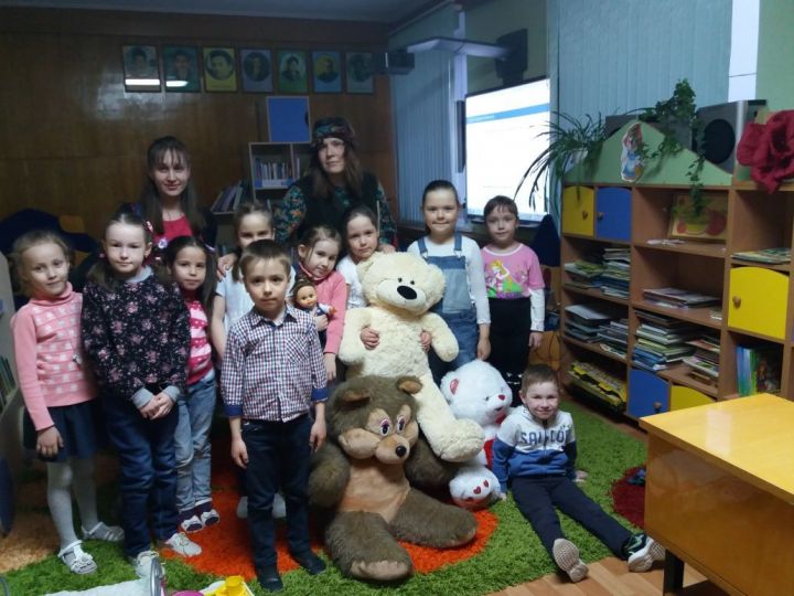 Саба районы Үзәк балалар китапханәсендә «Библиосумерки -2018»
