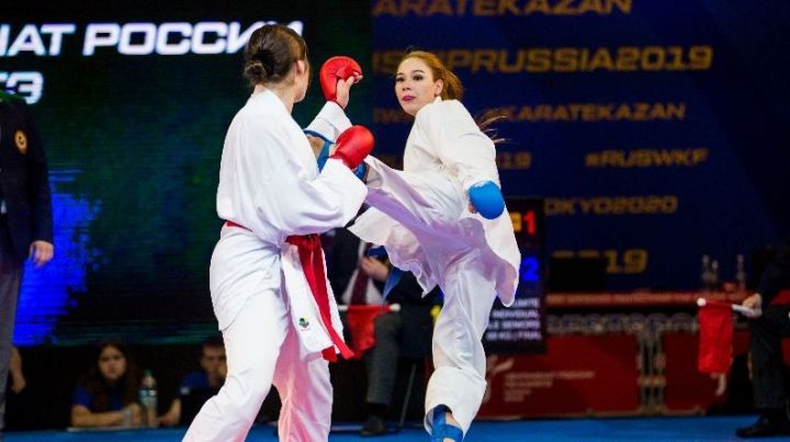 Казан кызы Лия Завгарова каратэ буенча Россия чемпионы булды