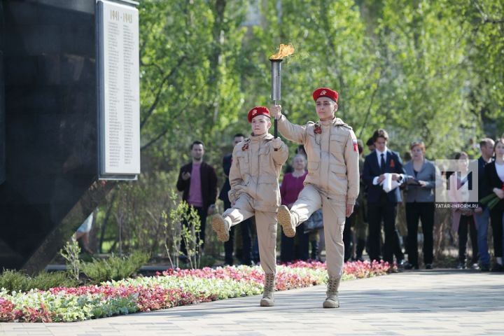 Рөстәм Миңнеханов Казанның Юдино бистәсендә яңартылган Дан аллеясын ачты