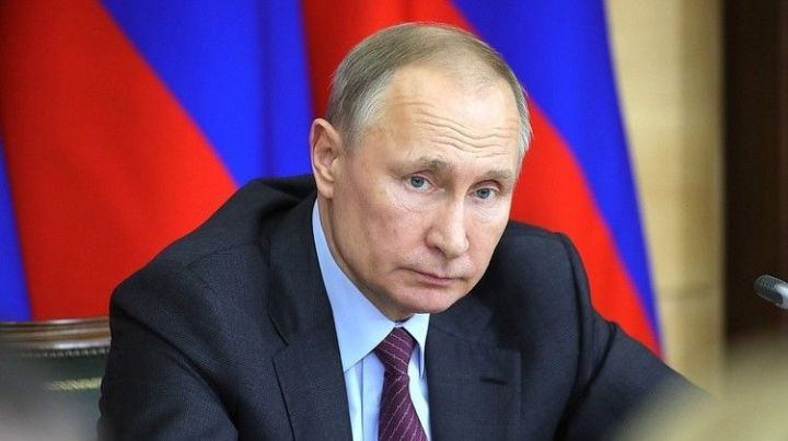 Путин: Казан соңгы елларда бик үзгәрде