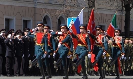 Путин Җиңү парады көне - 24 июньне ял көне дип игълан итте