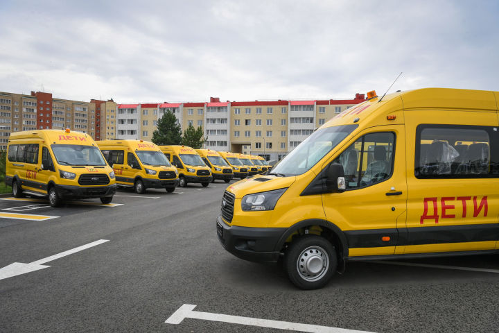 Татарстан районнарында мәктәпләр яңа автобусларга ия булды