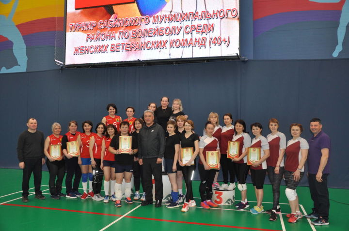 Ветеран хатын-кызлар командалары арасында волейбол буенча Саба муниципаль районы турниры