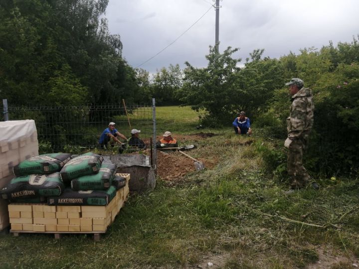 Сабай авылында обелиск төзелеше бара [+фото]