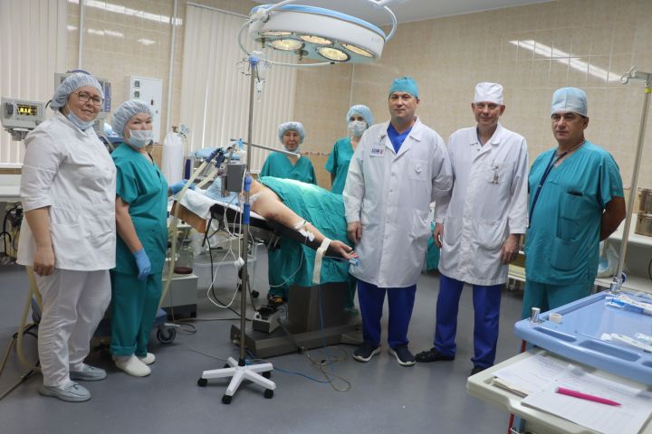 Казан һәм Саба хирурглары холицистэктомия буенча мастер-класс үткәрде