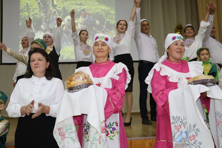 Сабада «Тату балалар бакчасы серләре» конкурсының финалистлары ачыкланды (фоторепортаж)