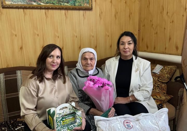 Шәмәрдәндә яшәүче Серафима Гордееваны 90 яшьлек юбилее белән котладылар