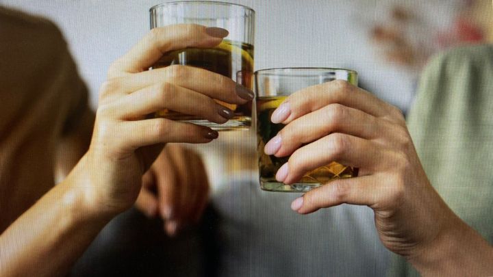 Татарстанда «Аеклык ноктасы» проекты нәтиҗәләре буенча гаиләләрнең 75% алкоголь кулланудан баш тарткан