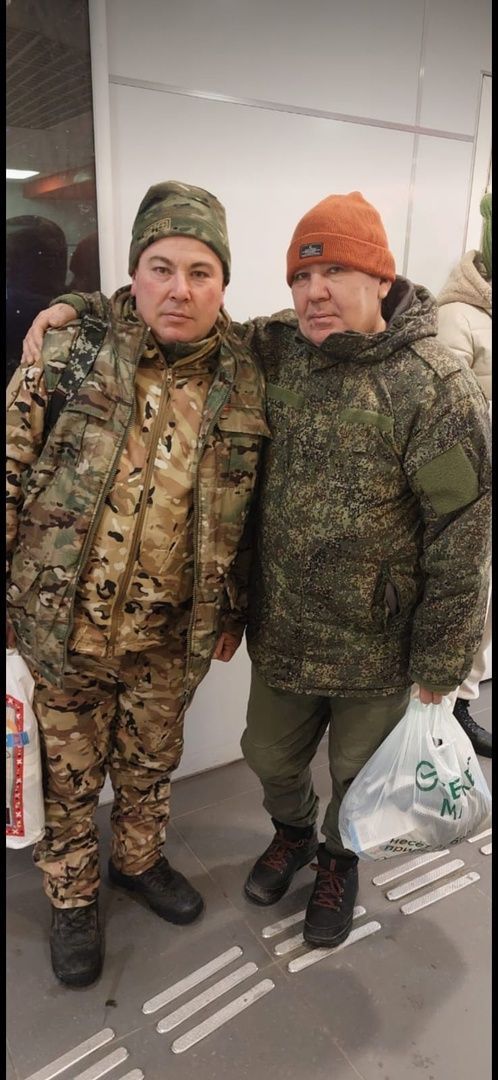 Төбәктә махсус хәрби операциядә катнашкан Илназ Шириев белән  хушлаштылар