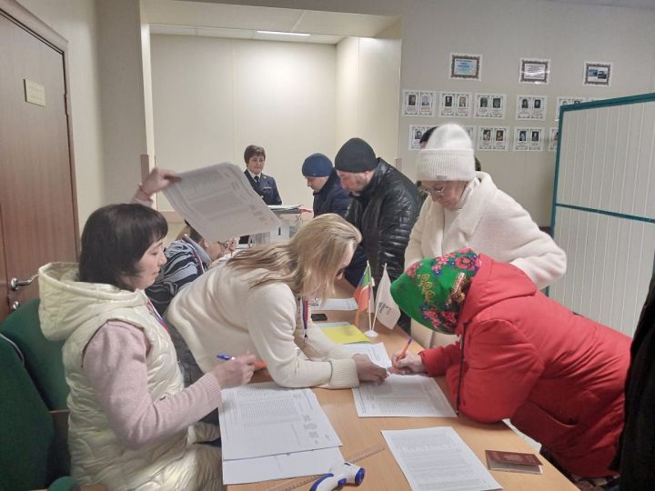 Юлбатлылар президент сайлауларына актив кушылдылар (фоторепопртаж)