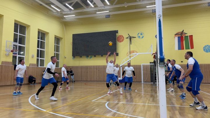 Сабада ир-ат командалары арасында волейбол буенча Саба муниципаль районы Чемпионаты җиңүчеләре билгеле булды