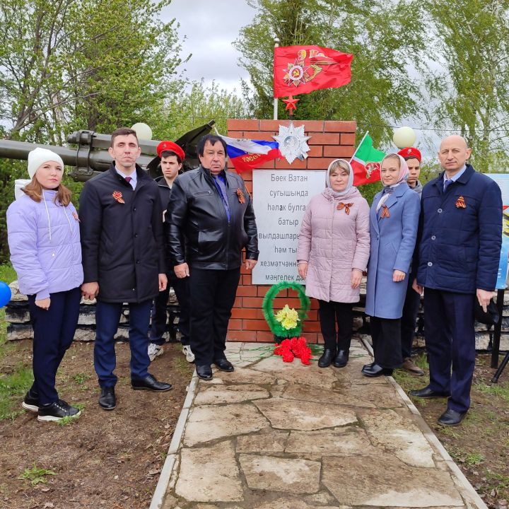 Бүген авыл җирлекләрендә Җиңү көненә багышланган митинглар булып үтте (фоторепортажлар)