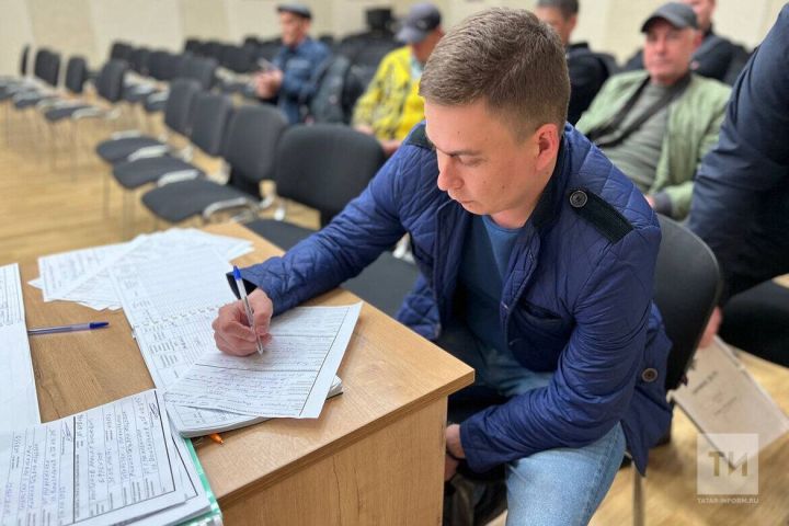 Татарстанда контрактникларга арттырылган түләүләр 20 августка кадәр озайтылды