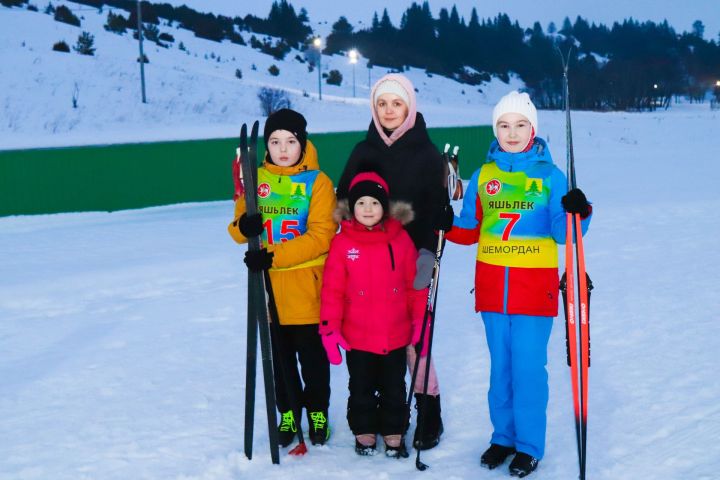 Иләбәр авылының чаңгы трассасында   “Игенче” җәмгыяте призына чаңгы ярышлары узды