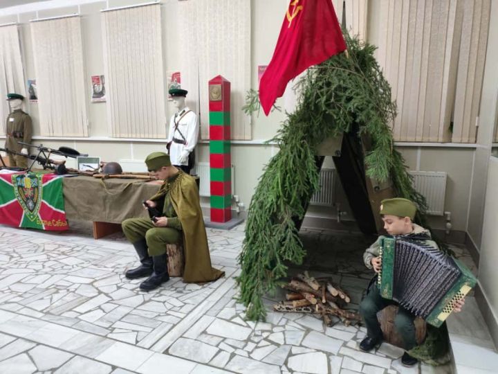 Шәмәрдәндә Бөек Ватан сугышы каһарманнарын искә алдылар
