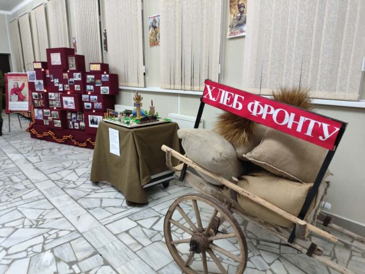 Шәмәрдәндә Бөек Ватан сугышы каһарманнарын искә алдылар