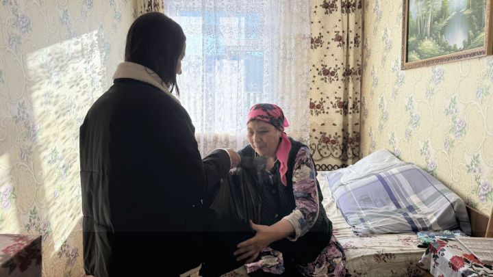 «Саба таңнары» редакциясендә һәм типографиядә эшләп лаеклы ялга чыккан ветераннарыбызны тәбрикләдек