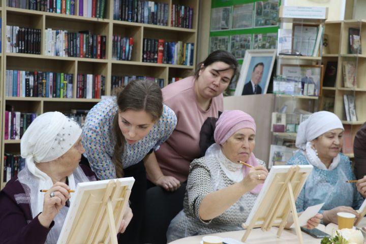 Рәсем  ясау аналарнын авыр борчуларын оныттыра