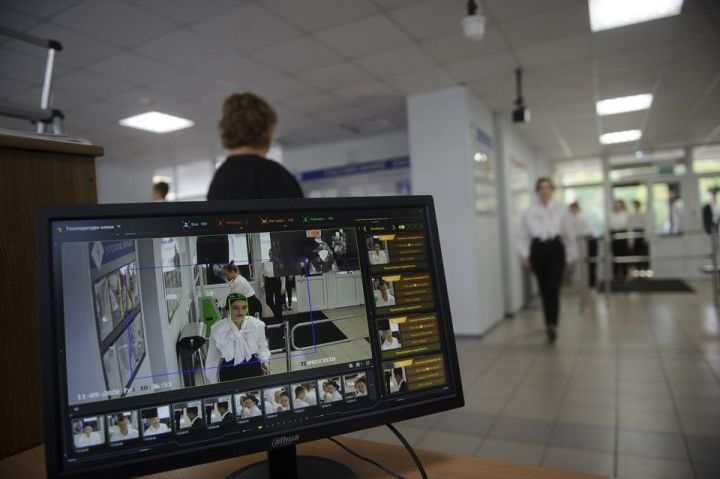 Татарстанның 20 мәктәбендә биометрия буенча керү ысулын тикшереп карыйлар