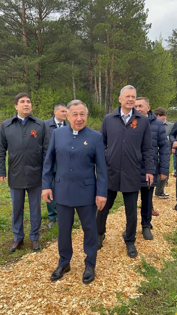 Бәйрәм көнне «Ямьле Саба» яр буенда 140 төп агач утыртылды