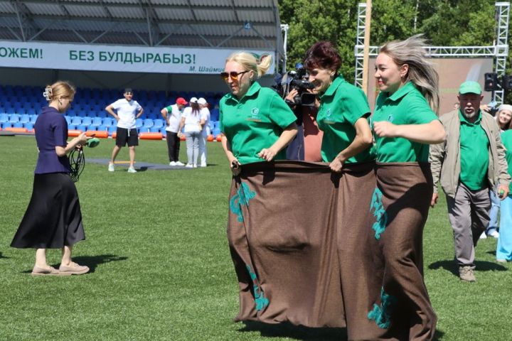 Сабада Сабантуйлар дәвамлы: бу юлы журналистларныкы