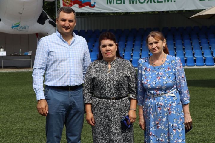 Эштә батырлар, ялда  ялкыннар