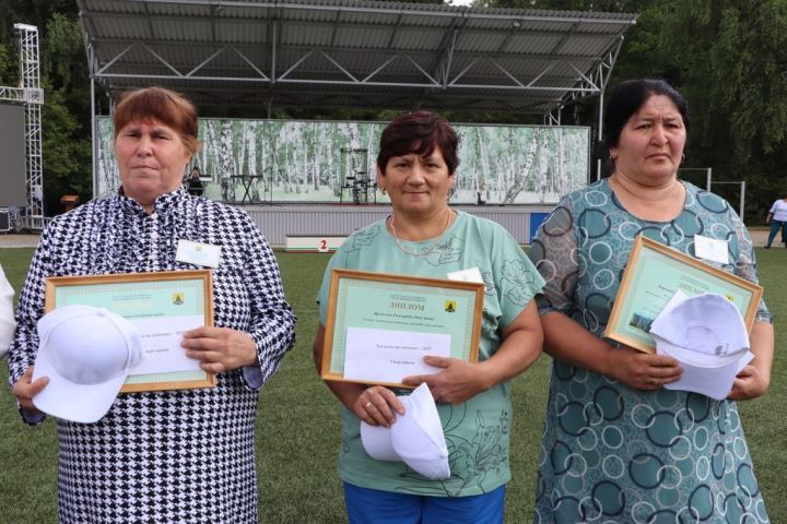 Эштә батырлар, ялда  ялкыннар