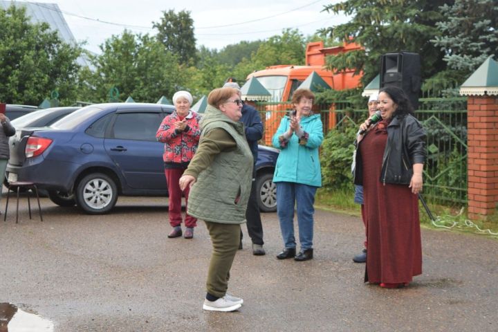 «Күршеләр — иң якын кешеләр»