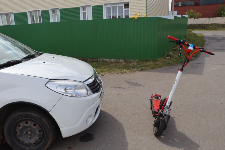 Электр самокаты авария  ясый