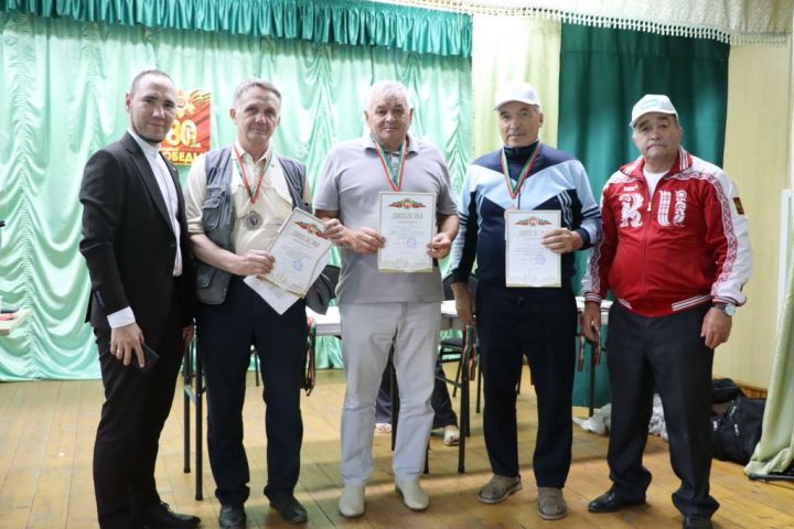 Миңгәрдә шахмат-шашка турниры
