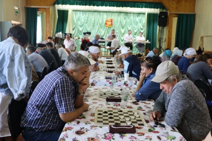 Миңгәрдә шахмат-шашка турниры