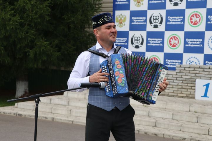 Пилотлар, иң  яхшы картодром Сабада, диләр