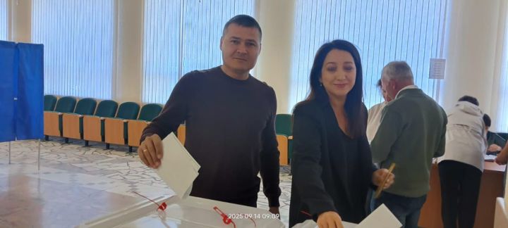 Сабаның 2482 номерлы сайлау участогында тавыш бирү оешкан төстә дәвам итә
