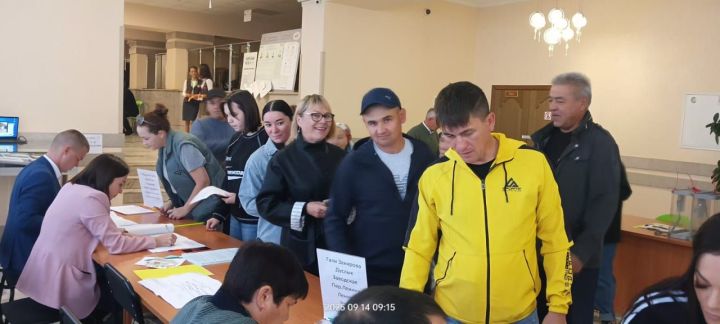 Сабаның 2482 номерлы сайлау участогында тавыш бирү оешкан төстә дәвам итә