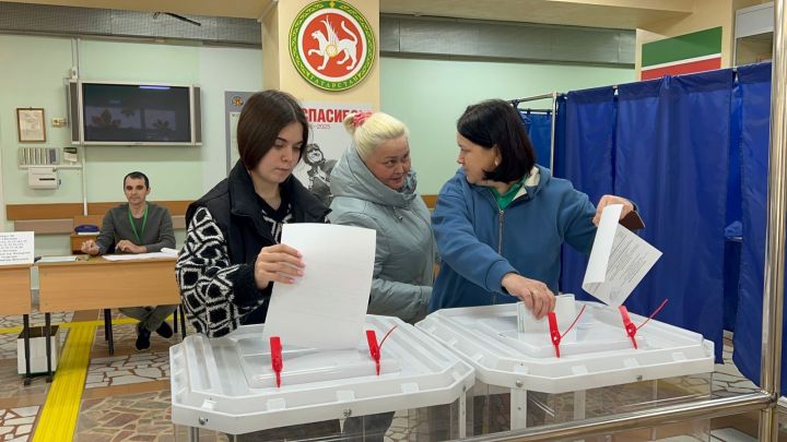 Иң яшь сайлаучы Ләйсән Нуруллина: «Республикамның матур киләчәгенә ышанам»