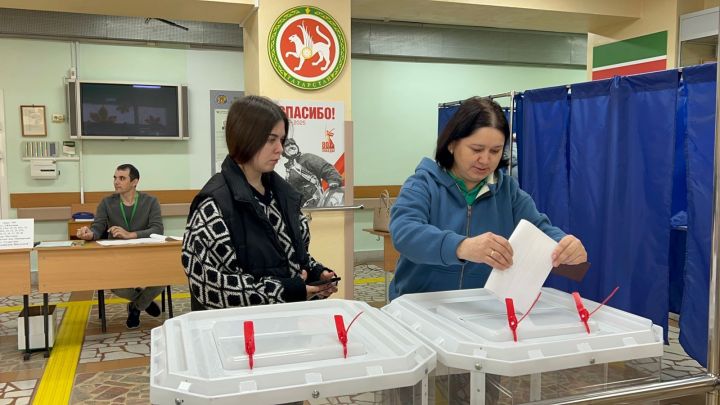Иң яшь сайлаучы Ләйсән Нуруллина: «Республикамның матур киләчәгенә ышанам»